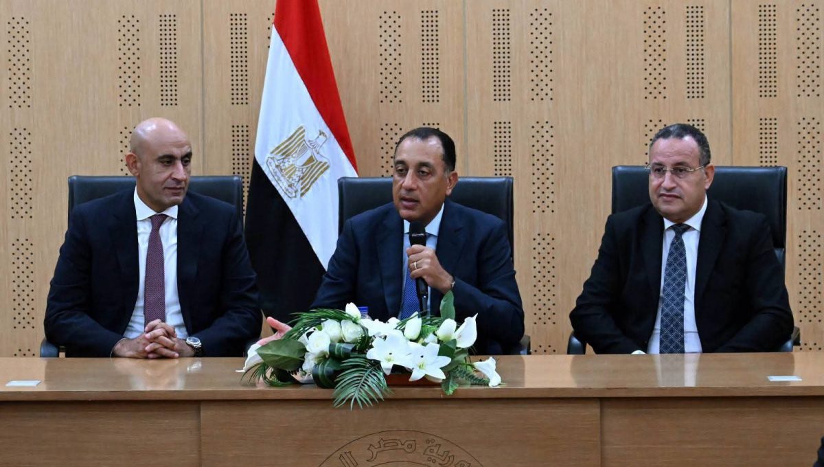 رسائل مهمة من رئيس الوزراء لأوائل الثانوية العامة عن مستقبلهم