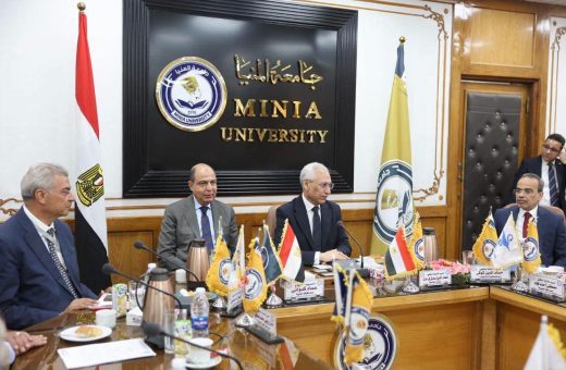 FB IMG 1787675283181 جامعة القاهرة محافظ المنيا من مجلس الجامعة: نعمل على تأهيل الخريجين وفتح آفاق جديدة أمام الشباب موقع في الجامعة
