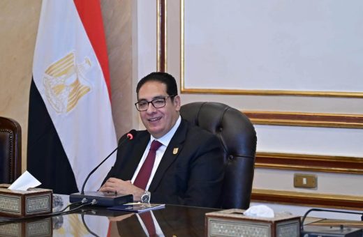 رئيس جامعة القاهرة