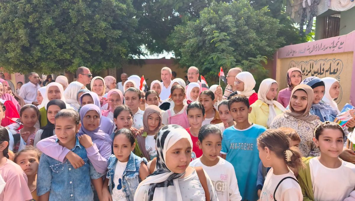 تعليم المنيا يمنع التصوير داخل المدارس دون موافقة رسمية