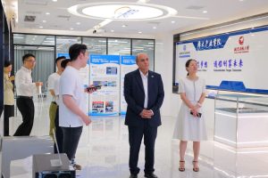 FB IMG 1788088394559 جامعة القاهرة الجديدة التكنولوجية من القاهرة إلى ووهان.. جامعة القاهرة الجديدة التكنولوجية تطلق برنامجًا دوليًا في الأمن السيبراني والاتصالات موقع في الجامعة