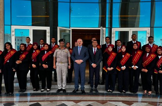 IMG 20260801 WA0022 رئيس جامعة مصر للمعلوماتية رئيس جامعة قناة السويس يشارك في المؤتمر العلمي الدولي السادس للاتصالات لدعم البحث العلمي والابتكار موقع في الجامعة