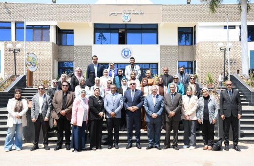 IMG 20260806 WA0023 1 جامعة عين شمس من 500 إلى 1099 مشاركًا.. ارتفاع الإقبال على مؤتمر الدراسات العليا بجامعة قناة السويس موقع في الجامعة