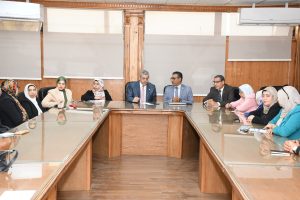 من 500 إلى 1099 مشاركًا.. ارتفاع الإقبال على مؤتمر الدراسات العليا بجامعة قناة السويس 2 مؤتمر الدراسات العليا بجامعة قناة السويس
