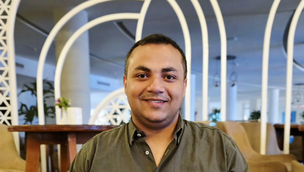 محمد عبده، مدير تطوير آليات الذكاء الاصطناعي بموقع في الجامعة