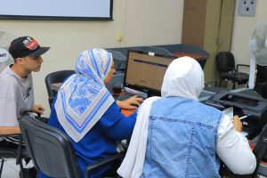 IMG 20260813 WA0109 معامل تنسيق جامعة عين شمس تستقبل 620 طالبًا معامل تنسيق جامعة عين شمس تستقبل 620 طالبًا في ثاني أيام المرحلة الثانية.. 16 معملًا لخدمة الطلاب  موقع في الجامعة