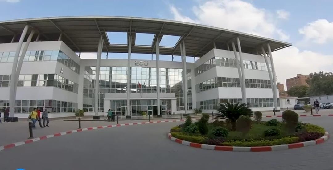 IMG 20260820 WA0004 الطب الصيني في مصر 10 سنوات من الريادة.. الجامعة المصرية الصينية تواصل توطين الطب الصيني في مصر وتوفر تدريبًا ومنحًا للطلاب موقع في الجامعة