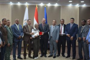 IMG 20260820 WA0130 جامعة أسوان تمنح أوائل الثانوية العامة 2026 منحًا جامعة أسوان تمنح أوائل الثانوية العامة 2026 منحًا مجانية للالتحاق بكليات القمة موقع في الجامعة