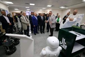 IMG 20260821 WA0019 التعليم الحديث والتكنولوجيا المتقدمة وزير النقل: الاستثمار في التعليم الحديث والتكنولوجيا المتقدمة أساس بناء الإنسان المصري موقع في الجامعة