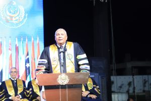 IMG 20260828 WA0034 تخرج أول دفعة من طب الأكاديمية العربية بالعلمين قنصوة يشهد تخرج أول دفعة من طب الأكاديمية العربية بالعلمين.. واتفاقية لدرجة مزدوجة مع جامعة لانكشاير موقع في الجامعة