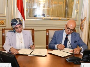 IMG 20260831 WA0096 شراكة جديدة بين جامعتي عين شمس والأقصر لتبادل الخبرات لتطوير جودة التعليم الجامعي.. شراكة جديدة بين جامعتي عين شمس والأقصر لتبادل الخبرات موقع في الجامعة