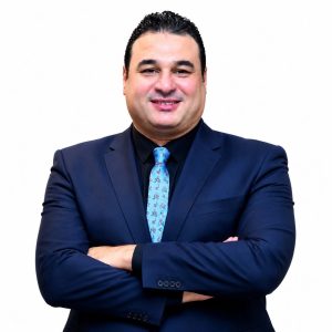 IMG 20260831 WA0112 وائل علي أول صيدلي مصري يحصد زمالة الاتحاد الدولي إنجاز مصري غير مسبوق.. وائل علي أول صيدلي مصري يحصد زمالة الاتحاد الدولي للصيادلة FIP موقع في الجامعة