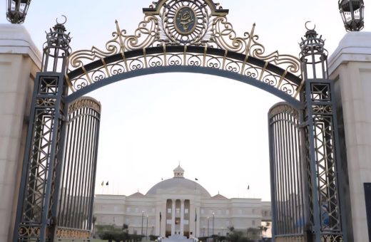 IMG 0386 جامعة مدينة السادات الأهلية تعلن فتح باب التقديم نتيجة قبول جامعة القاهرة الأهلية 2026.. اعرف الحدود الدنيا لكليات الأعمال والسياسة والاقتصاد والقانون موقع في الجامعة