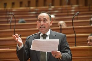 تكليف خريجي الكليات الطبية