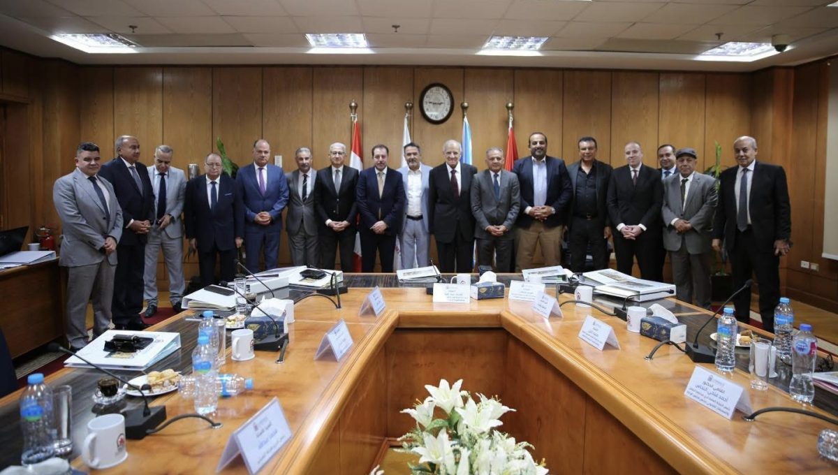 IMG 0694 جامعة الأهرام الكندية خطة تطوير شاملة بجامعة الأهرام الكندية.. إنشاء كلية للطب والتمريض ومستشفى تعليمي موقع في الجامعة