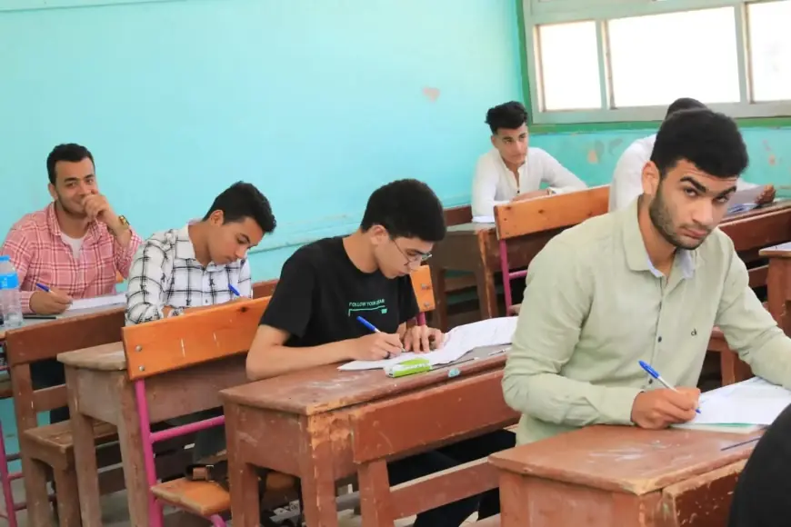 IMG 1059 امتحانات الثانوية العامة غدًا.. 33 ألف طالب يؤدون امتحانات الثانوية العامة «الدور الثاني» بالقاهرة موقع في الجامعة