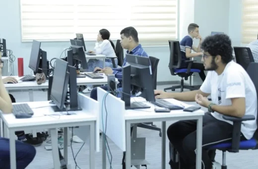 IMG 6396 جامعة سوهاج تفتح باب التقديم بمركز اللغات تنسيق الشهادات المعادلة 2026.. عناوين تسليم أوراق الشهادات العربية والأجنبية موقع في الجامعة