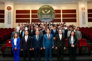 IMG 7656 منحة التدريب الصيفي 2026 منحة التدريب الصيفي 2026.. الرقابة المالية تدرب 228 طالبًا وتطلعهم على تطورات سوق المال موقع في الجامعة