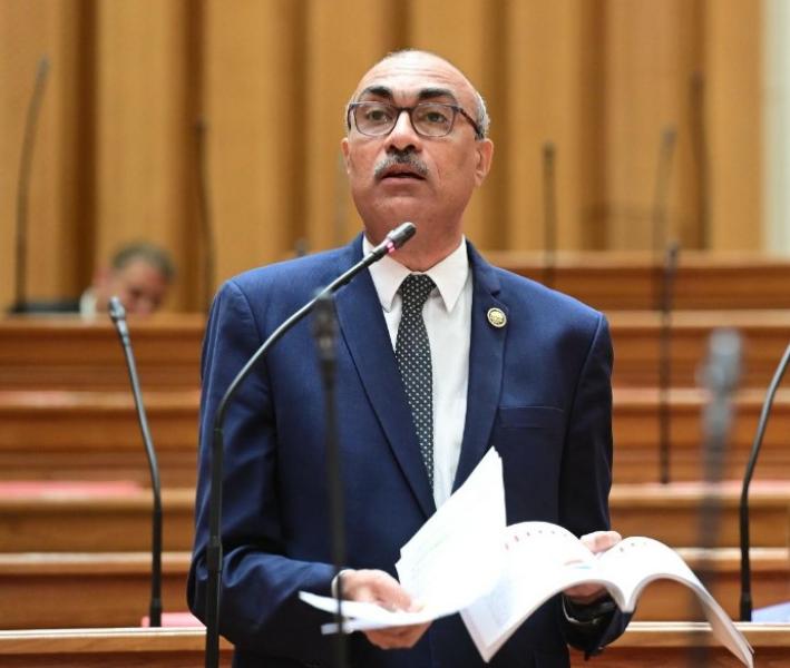 IMG 7967 معلمو الحصة النائب إيهاب منصور: معلمو الحصة مظلومون.. ولا يصل أجرهم إلى نصف الحد الأدنى موقع في الجامعة