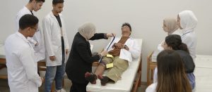 IMG 8278 عميد كلية العلاج الطبيعي بجامعة باديا عميد كلية العلاج الطبيعي بجامعة باديا: نجهز الطالب بالتدريب على أحدث الأجهزة ليكون مستعدًا لسوق العمل من أول يوم موقع في الجامعة