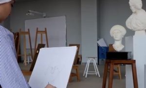 IMG 8512 كلية الفنون التطبيقية بجامعة بدر تقبل من 55%.. أماكن محدودة بكلية الفنون التطبيقية بجامعة بدر موقع في الجامعة