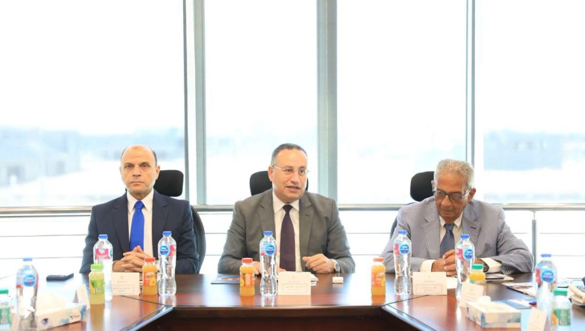 IMG 8874 مجلس أمناء جامعة طنطا الأهلية بالأسماء.. تشكيل مجلس أمناء جامعة طنطا الأهلية واختيار عمرو موسى رئيسًا موقع في الجامعة