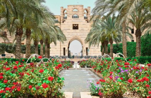 IMG 9800 هندسة جامعة سيناء 6 مواد ومشروع تخرج.. تفاصيل دبلومة الإعلام الرقمي بالجامعة الأمريكية موقع في الجامعة