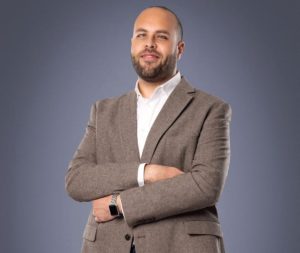 جامعة الجلالة تعلن اختيار الدكتور مينا ميشيل سمعان سفيرًا بحثيًا