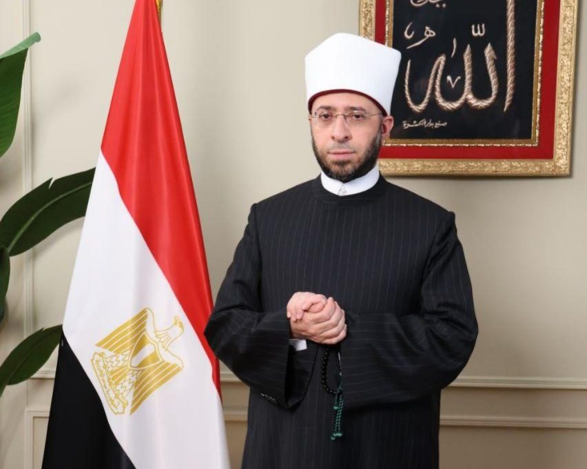 وزير الأوقاف يهنئ وزير التعليم بمناسبة منحه الدكتوراة الفخرية 