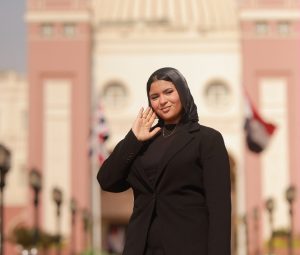 الأولى على الجمهورية تختار كلية القانون بالجامعة البريطانية لبدء رحلتها الأكاديمية 5 الأولى على الجمهورية تختار كلية القانون بالجامعة البريطانية