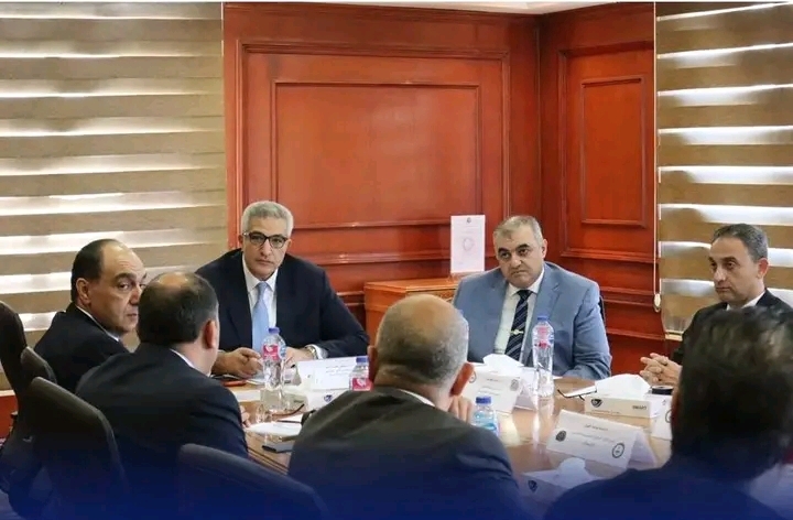 IMG ٢٠٢٦٠٨١٢ ١٦٠٦٣٤ الأعلى للجامعات يبحث تطوير الخدمات الرقمية الأعلى للجامعات يبحث تطوير الخدمات الرقمية ومشروعات التحول الإلكتروني بالجامعات المصرية موقع في الجامعة