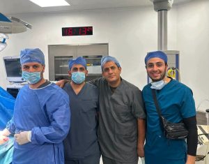 IMG ٢٠٢٦٠٨٢٨ ١٦٣٦٥١ أطباء جامعة بنها ينهون معاناة طفلة من تشوه معقد بفتحتين صغيرتين.. أطباء جامعة بنها ينهون معاناة طفلة من تشوه معقد بالقفص الصدري موقع في الجامعة