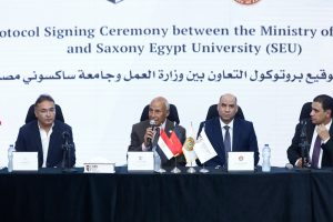 تأهيل الشباب للوظائف محليًا ودوليًا.. تفاصيل بروتوكول التعاون بين «العمل» وجامعة ساكسوني 3 cc4b34e5 b773 4959 913e f9d7d70ab79c جامعة ساكسوني تأهيل الشباب للوظائف محليًا ودوليًا.. تفاصيل بروتوكول التعاون بين «العمل» وجامعة ساكسوني موقع في الجامعة
