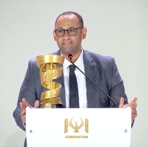 إنجاز دولي جديد.. إسلام وجيد يفوز بجائزة Distinguished Service وينضم للجنة العليا لـIOI 2 إسلام وجيد