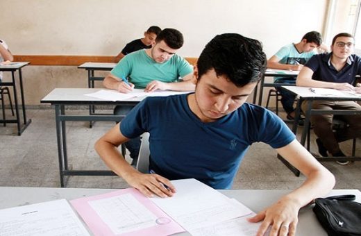 طلاب الثانوية العامة الدور الثاني يؤدون امتحاني اللغة العربية والتربية الدينية 