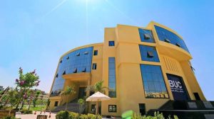 جامعة بدر بالقاهرة تتخذ الإجراءات اللازمة بشأن واقعة خلال حفل التخرج