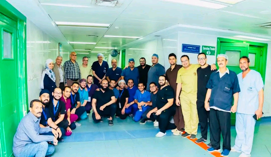 قسم الجراحة بجامعة سوهاج ينظم ورشة متقدمة لمناظير البطن بمشاركة 120 جراحًا