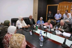 1788811079479 إعلام القاهرة تحصد 3 شهادات أيزو في الجودة للعام الخامس على التوالي.. إعلام القاهرة تحصد 3 شهادات «أيزو» في الجودة والسلامة واستمرارية الأعمال موقع في الجامعة