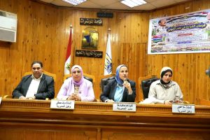 مديرة تعليم القاهرة:  نتعامل مع الله قبل البشر.. ولا ظلم ولا مجاملة وصالح العمل هو المعيار