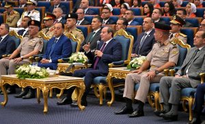 الرئيس السيسي في حفل تخرج 1350 من الهيئات القضائية: هدفنا بناء إنسان كفء ومؤهل