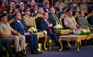 الرئيس السيسي في حفل تخرج 1350 من الهيئات القضائية: هدفنا بناء إنسان كفء ومؤهل