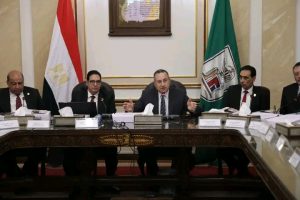 1789811705448 التعليم العالي «أستاذ لكل مصنع».. وزير التعليم العالي يكشف من جامعة القاهرة خطة جديدة لربط التعليم بسوق العمل موقع في الجامعة