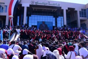 فيلم وثائقي أمام طلاب جامعة سوهاج يوثق رحلة مصر