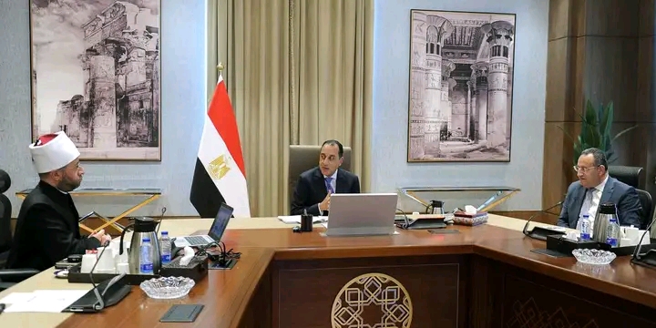 التعليم والثقافة والخطاب الديني في صدارة مناقشات مؤتمر أكتوبر