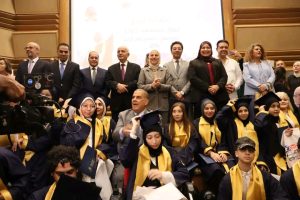 مدير تعليم القاهرة لأبطال 57357: أنتم تكتبون قصة نجاح حقيقية