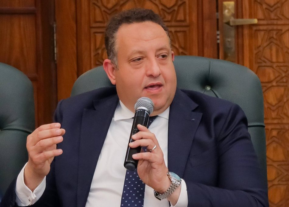 نقيب المهندسين: راتب 30 ألف جنيه لحديثي التخرج بعيد عن الواقع