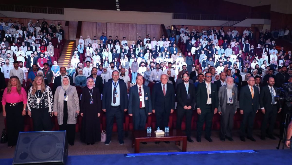 أمين اتحاد الجامعات العربية
