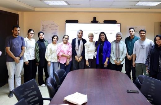 521 طلاب التدريب الصيفي يطرحون رؤاهم لتحديات المرأة من داخل «القومي للمرأة».. طلاب التدريب الصيفي يطرحون رؤاهم لتحديات المرأة وحلولها موقع في الجامعة