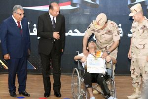 FB IMG 1788276356455 محافظ الدقهلية ورئيس جامعة المنصورة محافظ الدقهلية ورئيس جامعة المنصورة يشهدان تكريم «أبطال الحياة» من ذوي الهمم  موقع في الجامعة