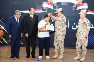 FB IMG 1788276358595 محافظ الدقهلية ورئيس جامعة المنصورة محافظ الدقهلية ورئيس جامعة المنصورة يشهدان تكريم «أبطال الحياة» من ذوي الهمم  موقع في الجامعة